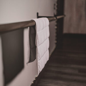 WeighTowel Therapeutic Towel